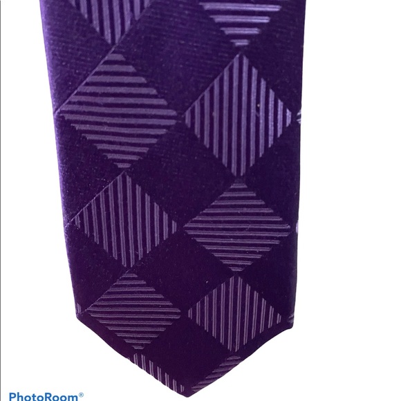 Michael Kors Tie - Picture 4 of 7